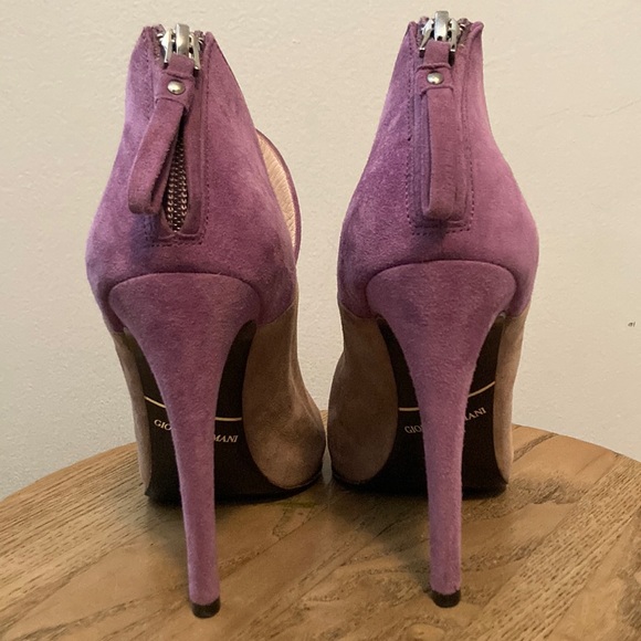 Giorgio Armani Purple x Tan High Heels Size 37 (US 6.5) - Picture 4 of 13